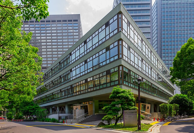 http://www.suzukishoten-museum.com/blog/images/hibiyakonbensyonhouru.png